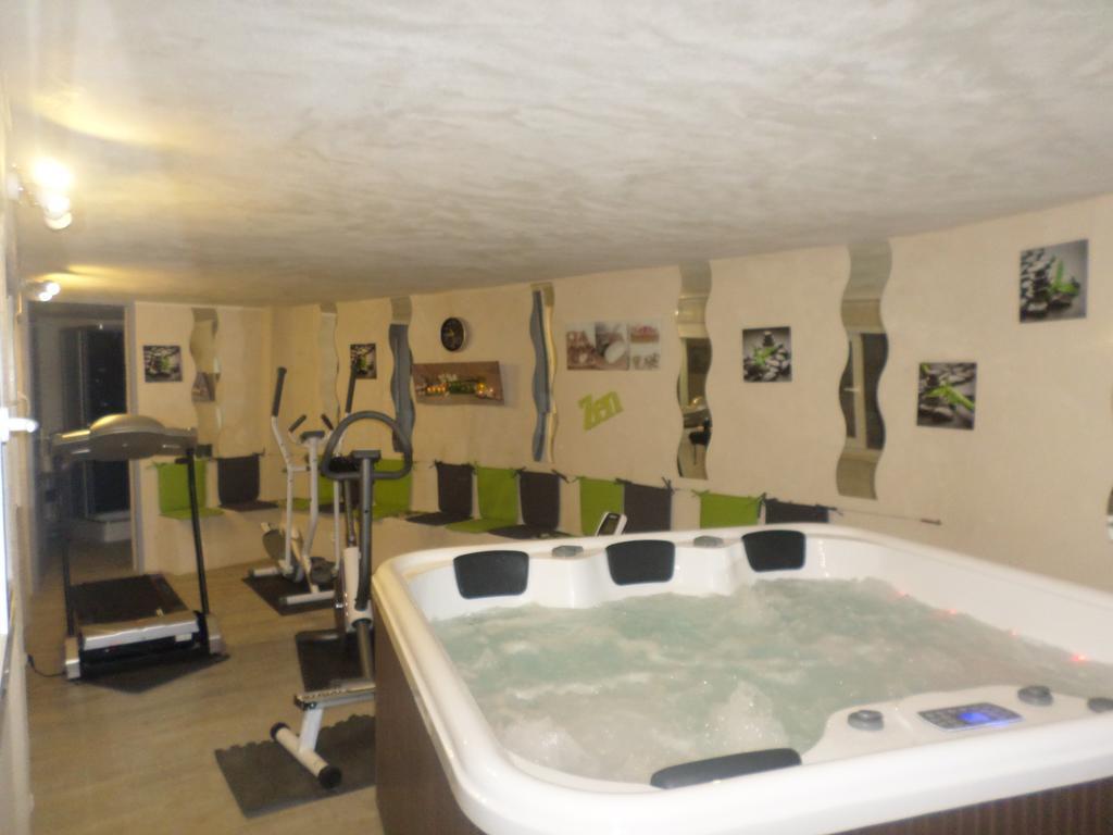 Appart'Hotel Les Tilleuls Saint-Macaire ห้อง รูปภาพ