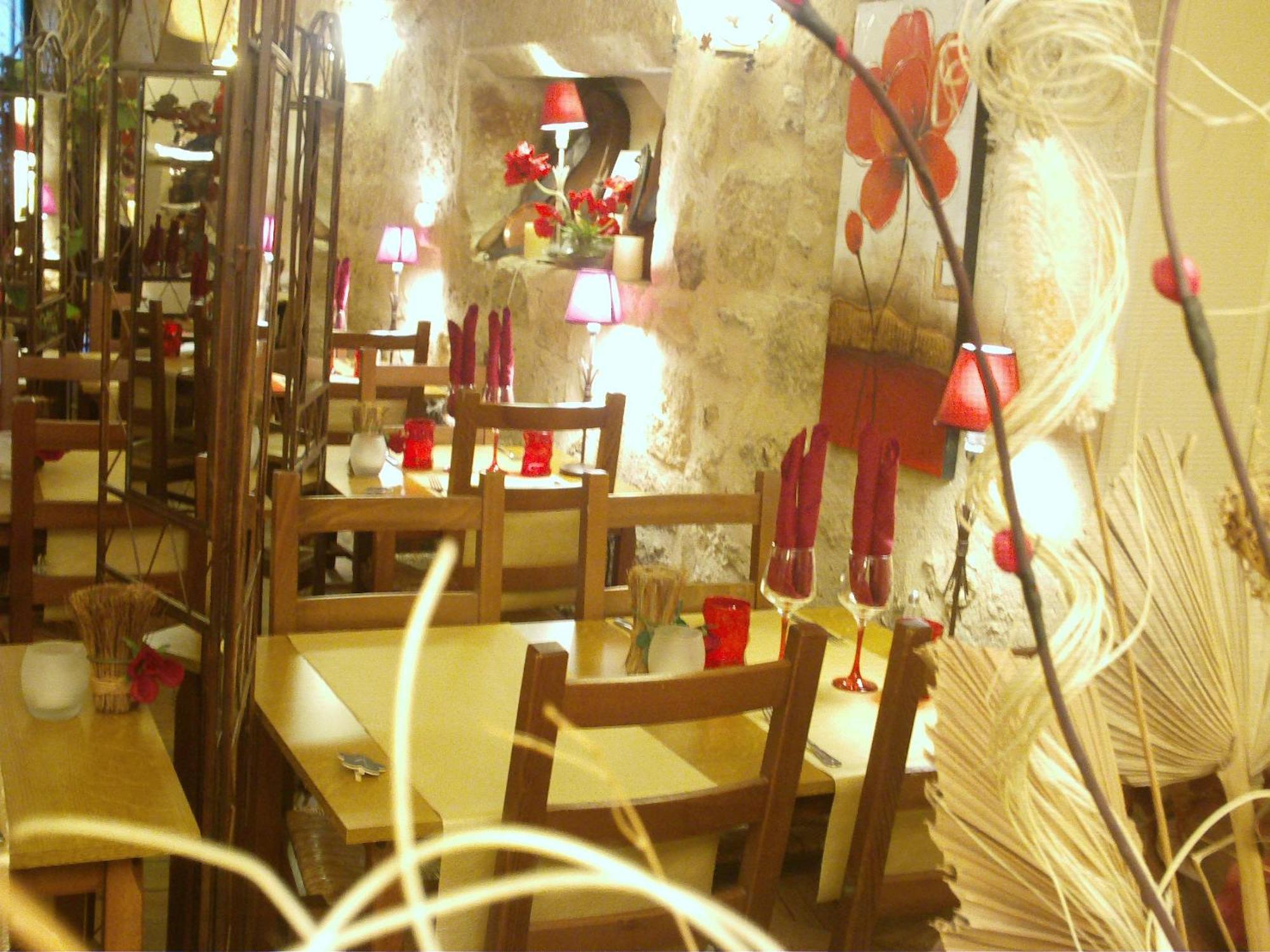 Appart'Hotel Les Tilleuls Saint-Macaire ภายนอก รูปภาพ