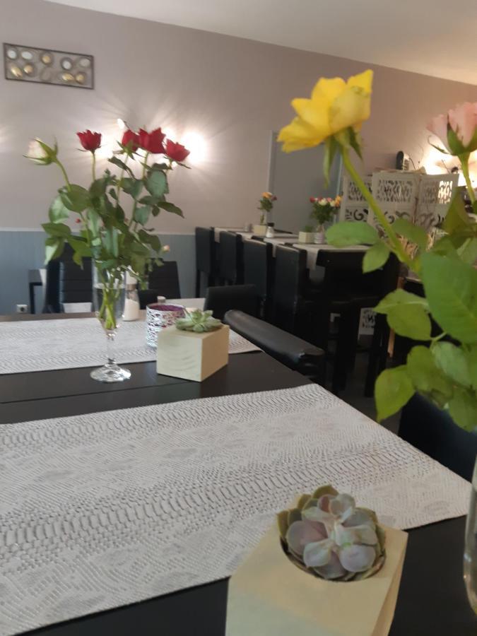 Appart'Hotel Les Tilleuls Saint-Macaire ภายนอก รูปภาพ